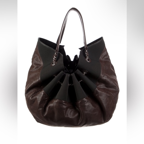 LAMBSKIN LEATHER DRAWSTRING CHANEL BAG - Picture 6 of 14